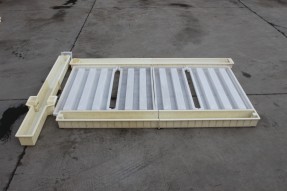 高速公路路基護(hù)欄模具 高速公路路基護(hù)欄模具