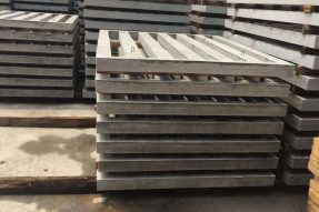 中鐵三局水泥路基柵欄模具現(xiàn)澆案例 中鐵三局水泥路基柵欄模具現(xiàn)澆案例