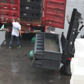 聲屏障鋼模具昌贛客專城際鐵路產(chǎn)品案例 聲屏障鋼模具昌贛客專城際鐵路產(chǎn)品案例