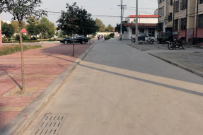 路沿石模具促進交通的發(fā)展 路沿石模具促進交通的發(fā)展