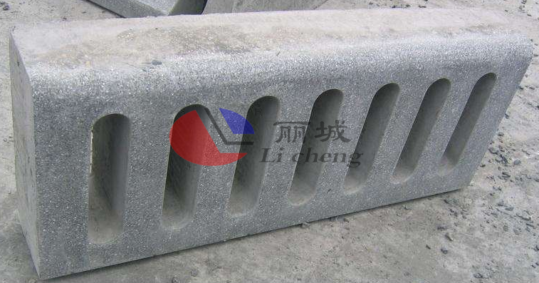 路牙石模具全新設(shè)計(jì)只為讓城市的建設(shè)更安全 路牙石模具全新設(shè)計(jì)只為讓城市的建設(shè)更安全